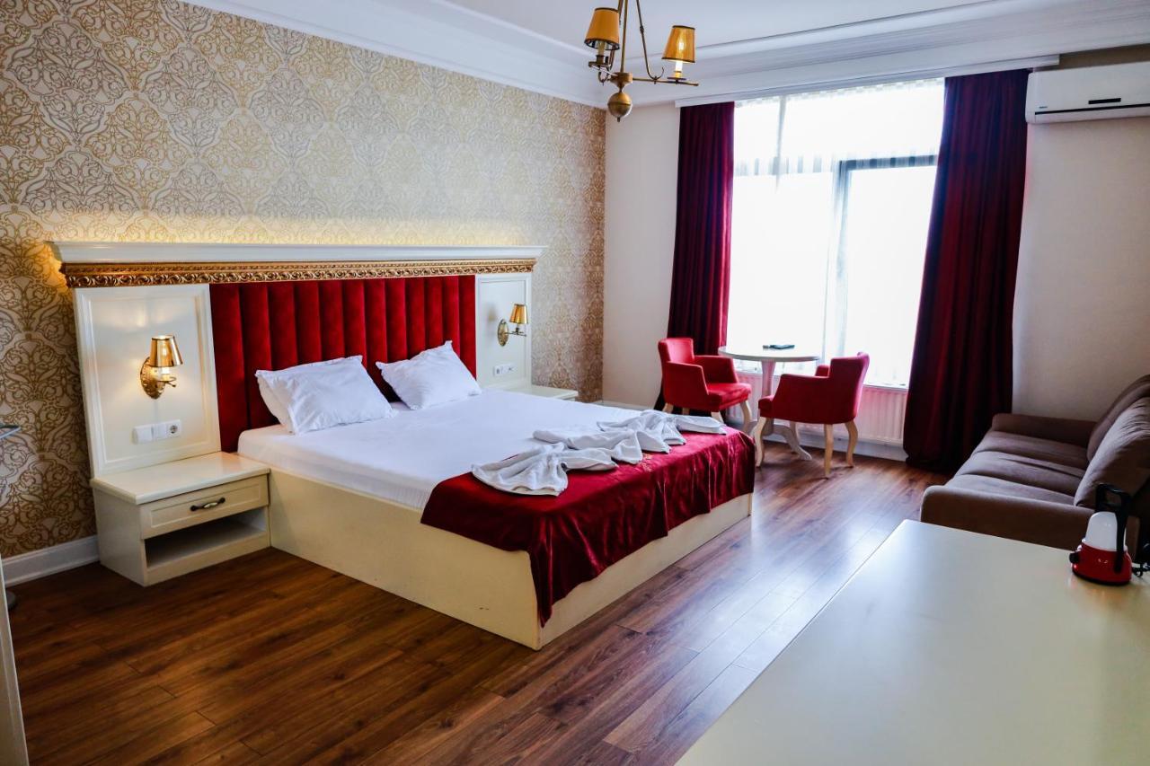 Nafron Hotel Prizren Esterno foto